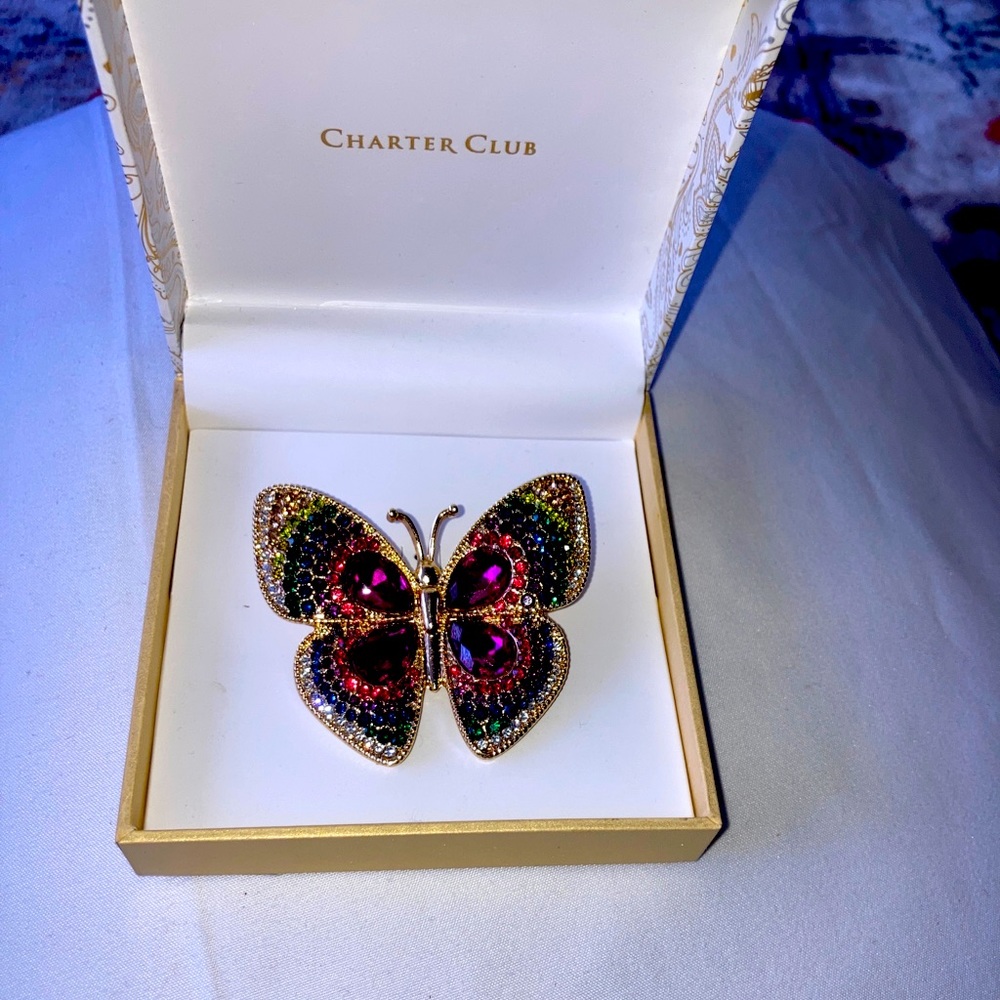 Charter Club Pin Gold Tone New  With Gift Box